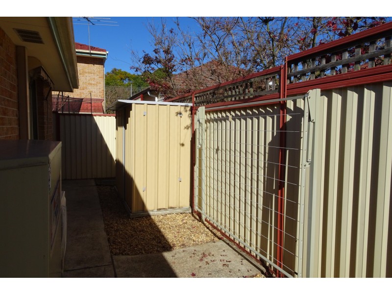 3/6-8 Lehn Road, East Hills NSW 2213