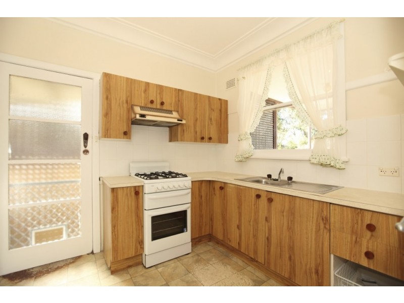 19 Picnic Point Road, Panania NSW 2213