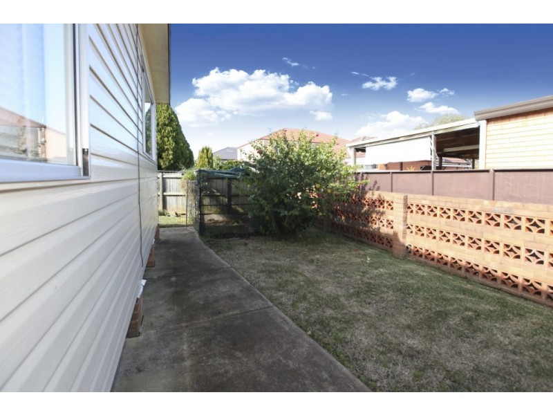 19 Picnic Point Road, Panania NSW 2213