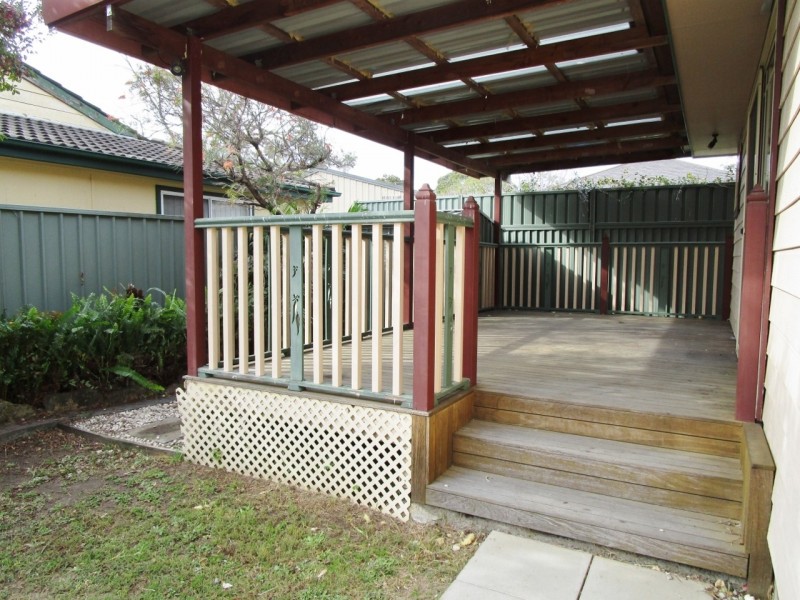 17 Worsley Street, East Hills NSW 2213