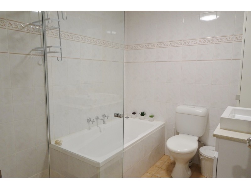 9/18-20 Hampden Street, Beverly Hills NSW 2209