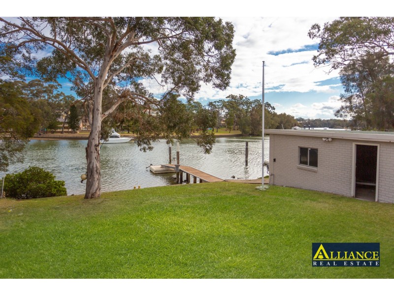 31 Burbank Avenue, East Hills NSW 2213