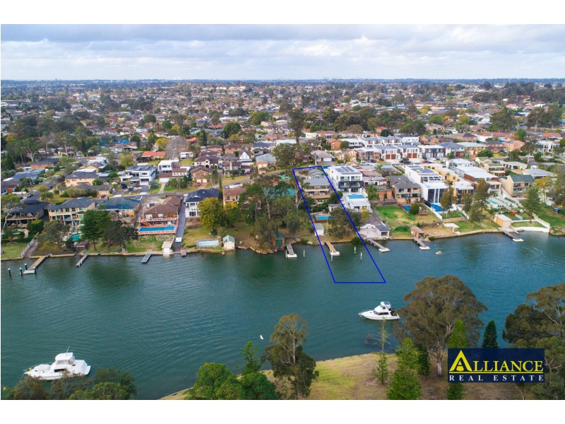 31 Burbank Avenue, East Hills NSW 2213