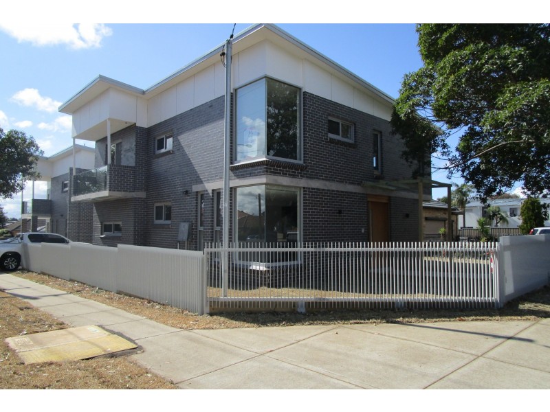 212 Marco Avenue, Panania NSW 2213