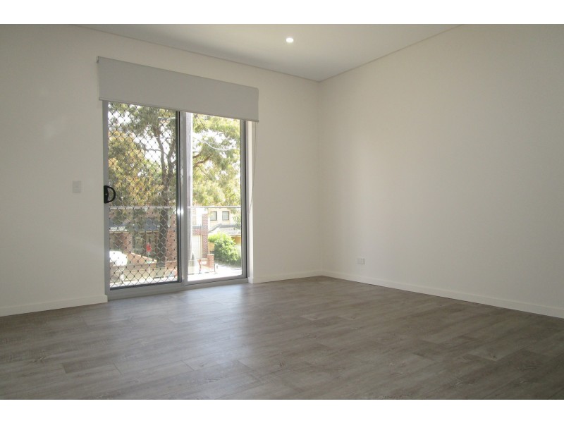 212 Marco Avenue, Panania NSW 2213