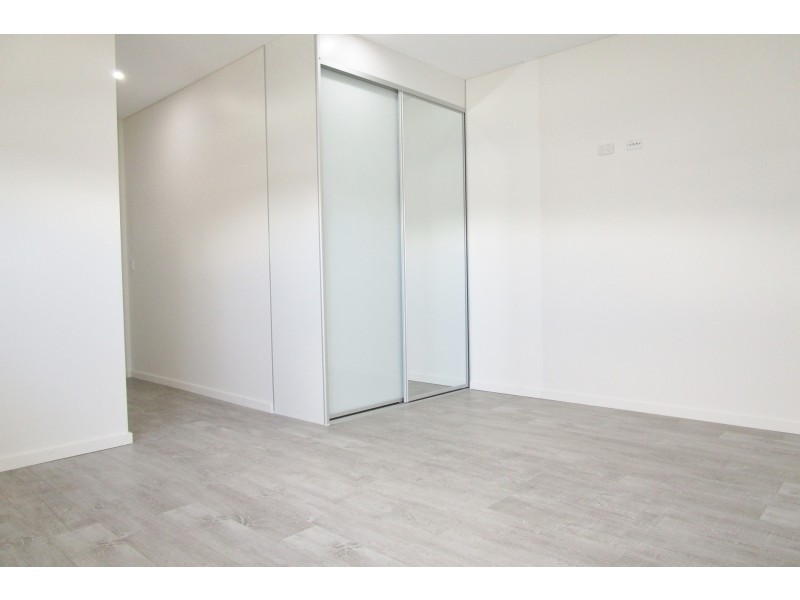 212 Marco Avenue, Panania NSW 2213