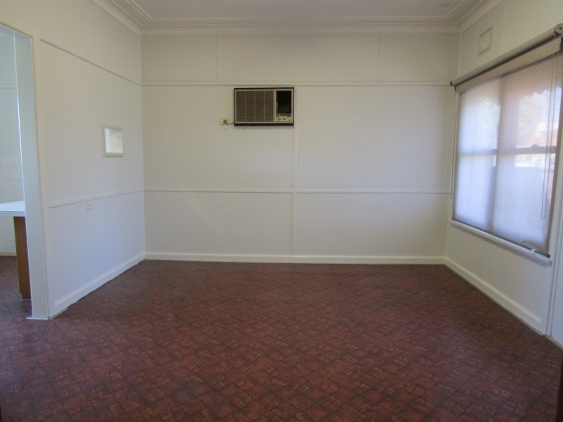 11 Queen Street, Revesby NSW 2212