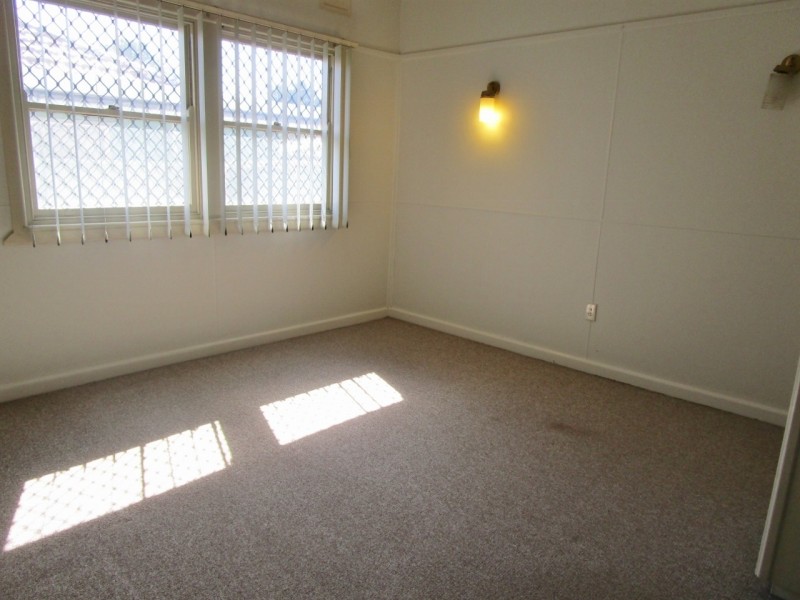 11 Queen Street, Revesby NSW 2212