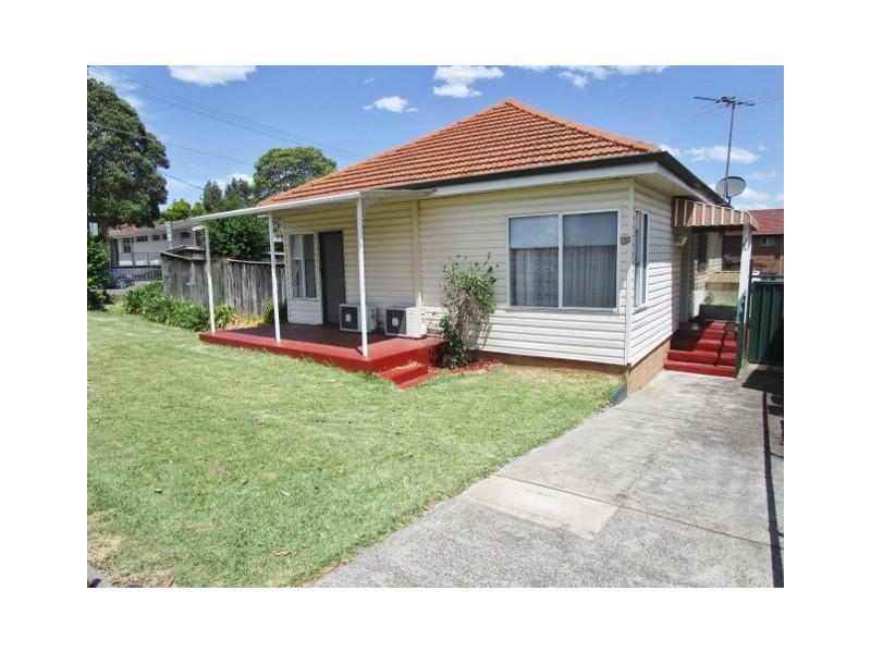 185 Tower Street, Panania NSW 2213