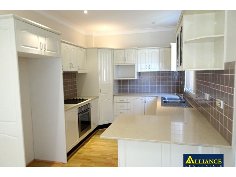 4 Fewtrell Avenue, Revesby Heights NSW 2212