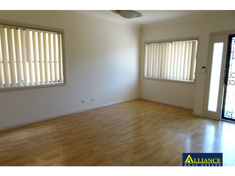 4 Fewtrell Avenue, Revesby Heights NSW 2212