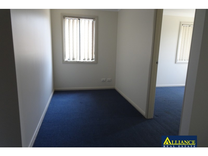 4 Fewtrell Avenue, Revesby Heights NSW 2212