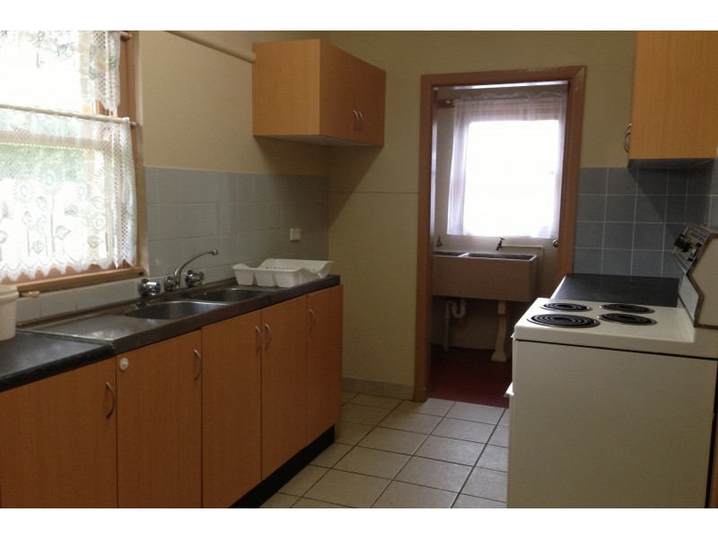 31 Montgomery Avenue, Revesby NSW 2212