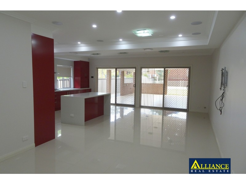 14 Gwandalan Road, Padstow NSW 2211