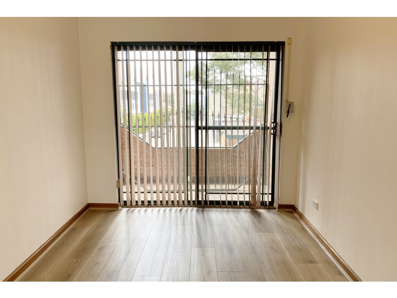 2/5 MacArthur Avenue, Revesby NSW 2212