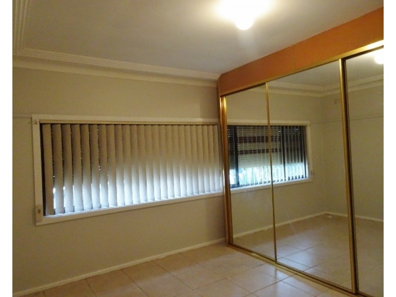 15 Lindsay Street, Panania NSW 2213