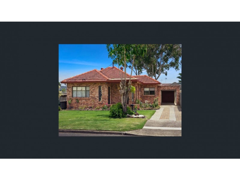 24 Eileen Street, Picnic Point NSW 2213