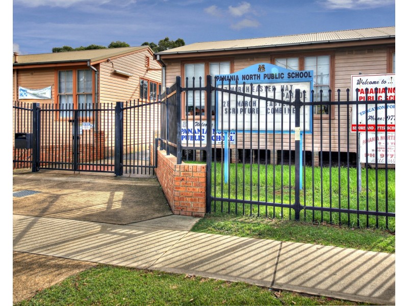 19A Brighton Avenue, Panania NSW 2213