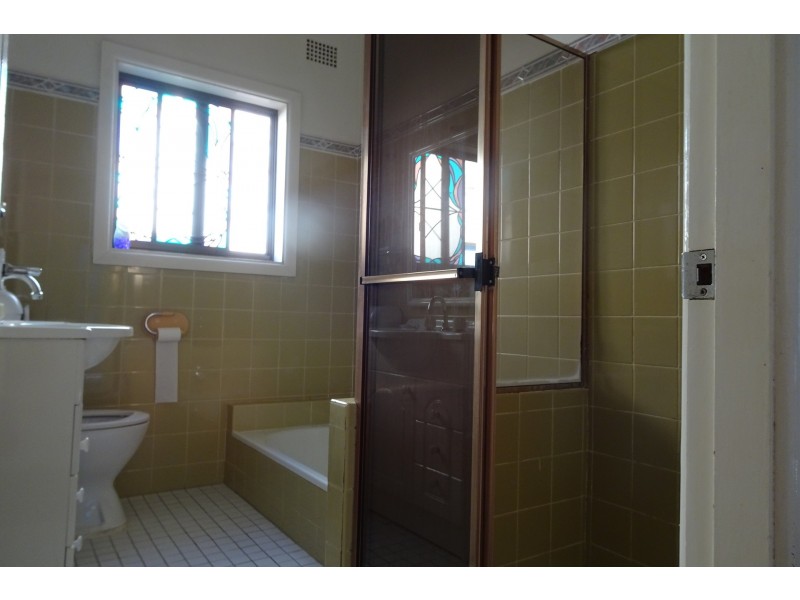 60 Alamein Road, Revesby Heights NSW 2212