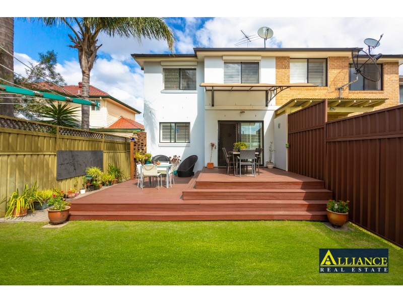 4A Penrose Avenue, East Hills NSW 2213