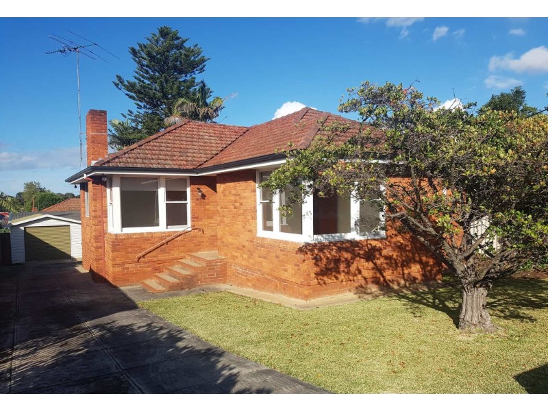 1 Lesley Avenue, Revesby NSW 2212