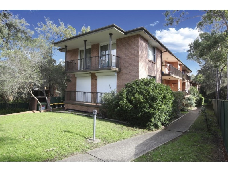 3/42-44 Sir Joseph Banks Street, Bankstown NSW 2200