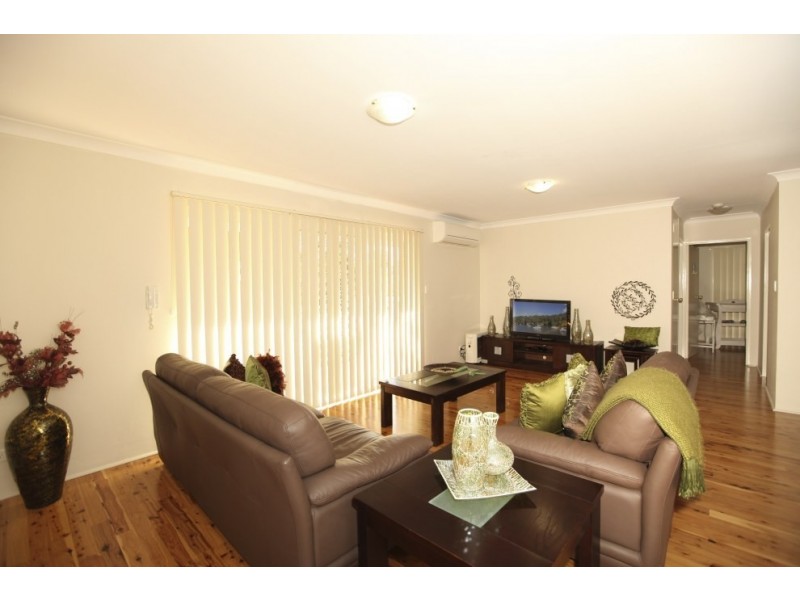 3/42-44 Sir Joseph Banks Street, Bankstown NSW 2200