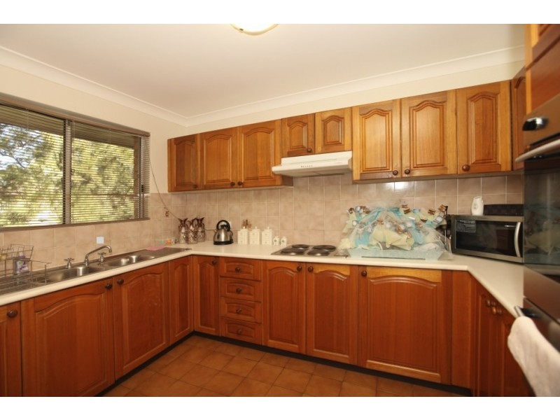 3/42-44 Sir Joseph Banks Street, Bankstown NSW 2200