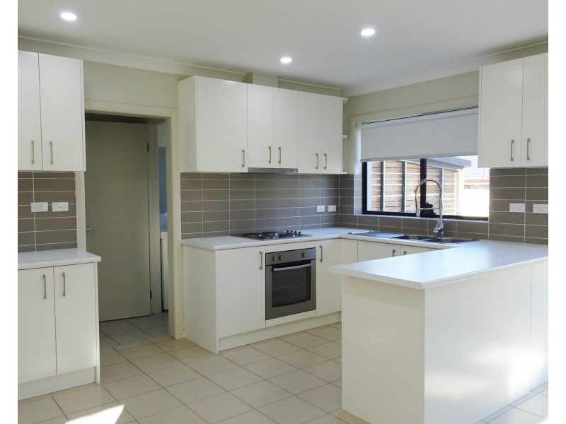 11A Donald Street, Picnic Point NSW 2213