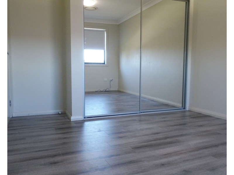 11A Donald Street, Picnic Point NSW 2213