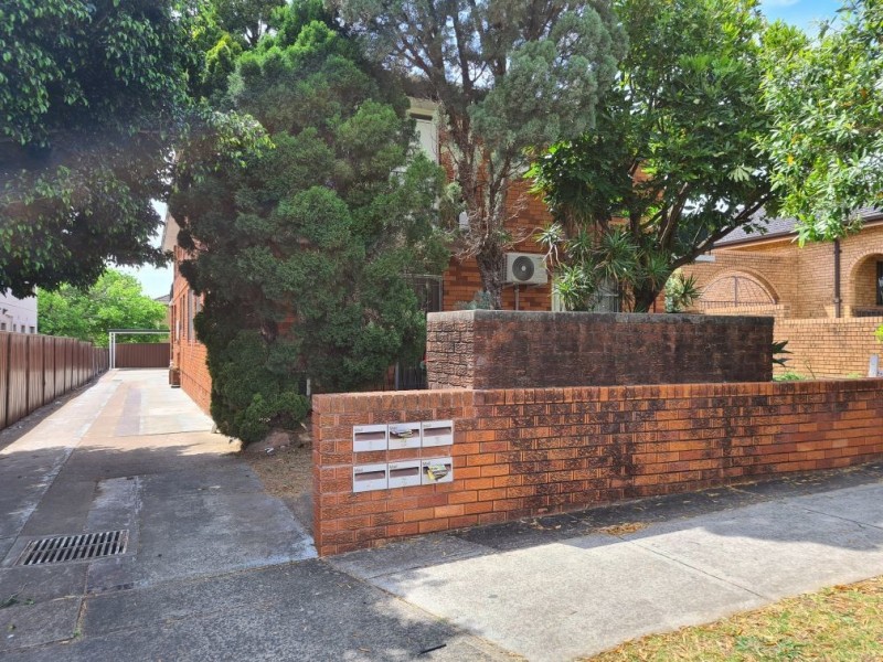 1/36 Dudley Street, Punchbowl NSW 2196