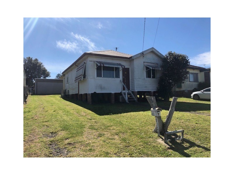 7 Richard Street, Panania NSW 2213