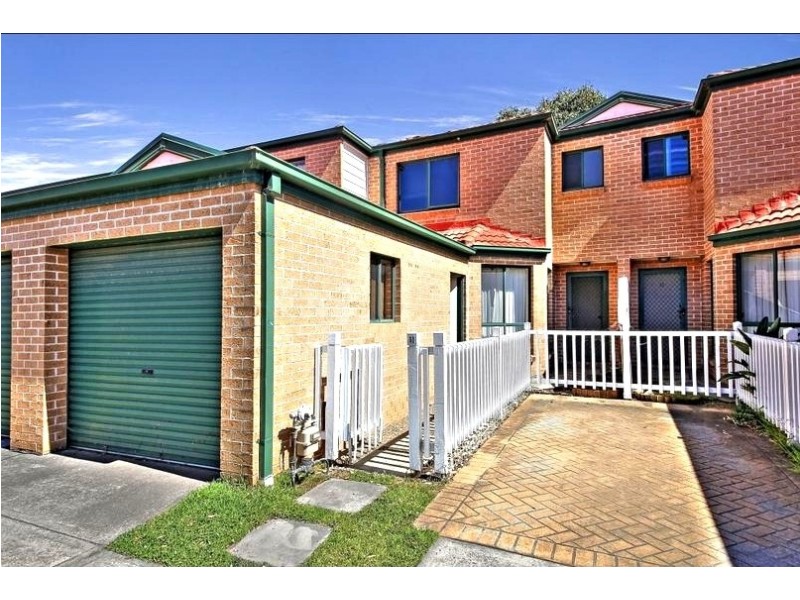 11/169 Horsley Road, Panania NSW 2213