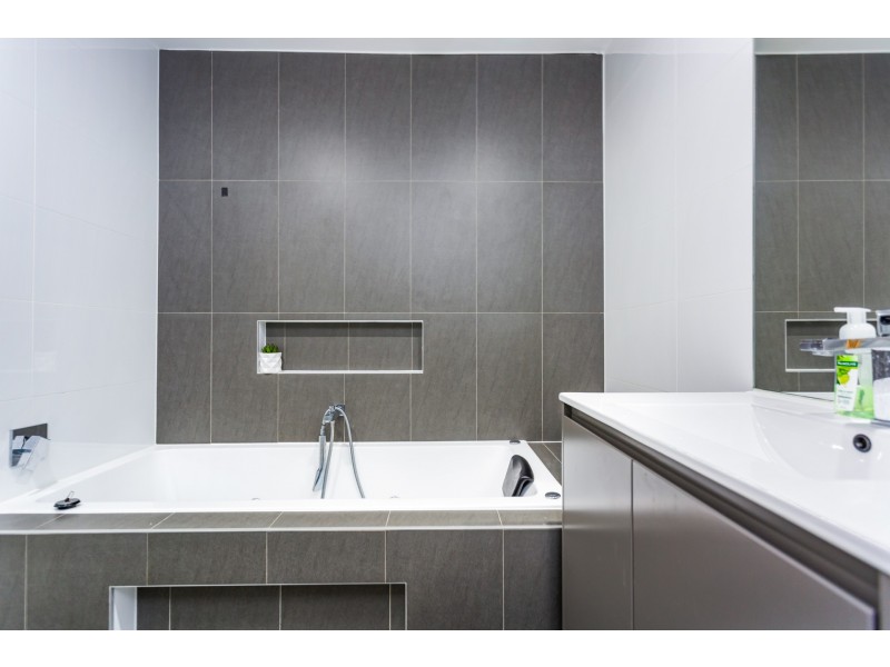 5a Woodburn Avenue, Panania NSW 2213