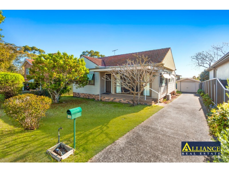 132 Kennedy Street, Picnic Point NSW 2213