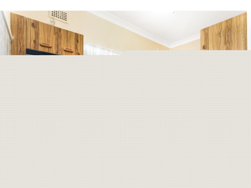 132 Kennedy Street, Picnic Point NSW 2213