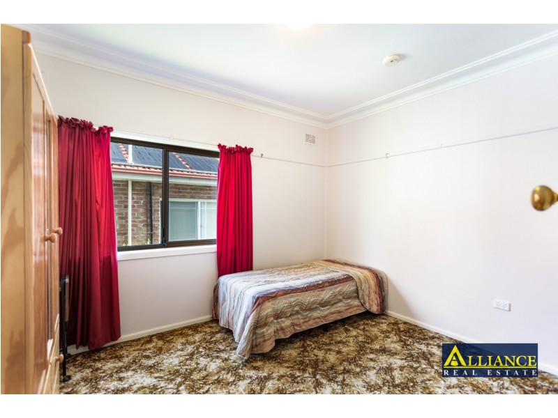 132 Kennedy Street, Picnic Point NSW 2213