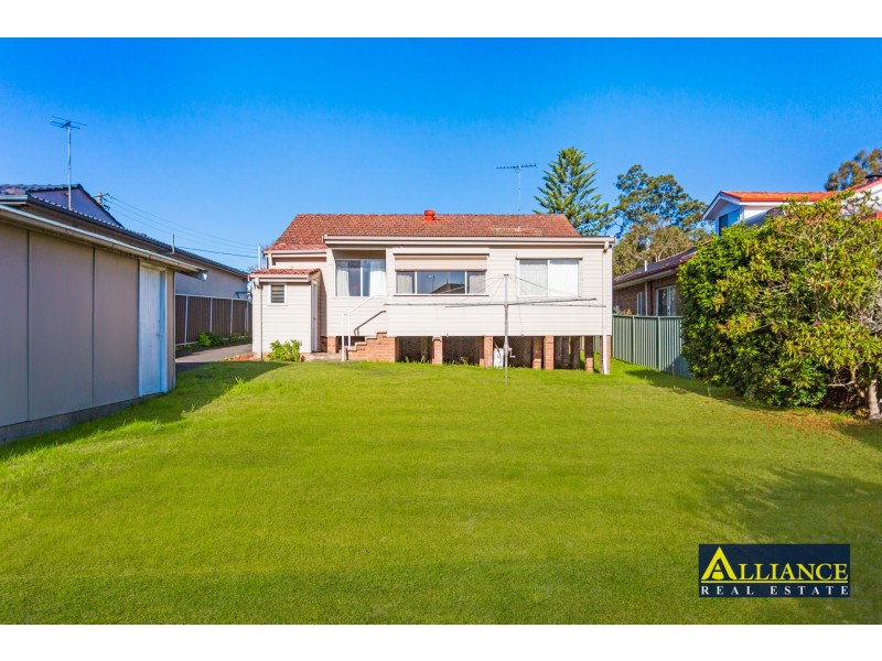 132 Kennedy Street, Picnic Point NSW 2213