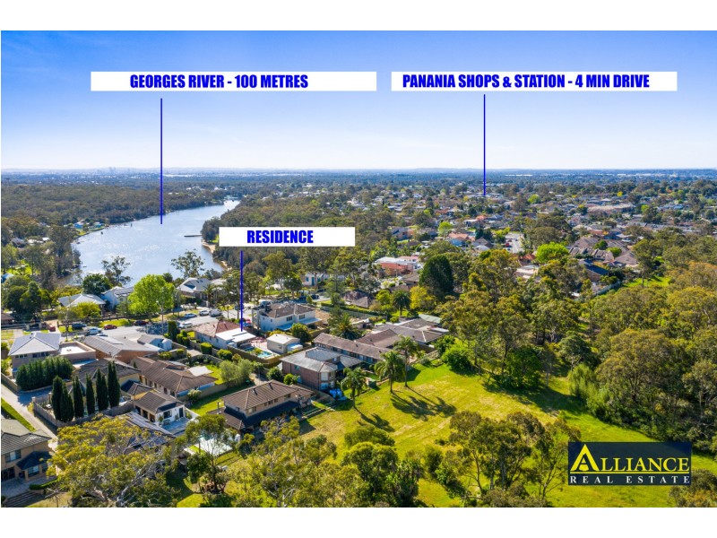 867 Henry Lawson Drive, Picnic Point NSW 2213
