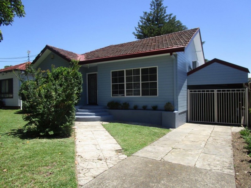 14 Chamberlain Road, Padstow NSW 2211