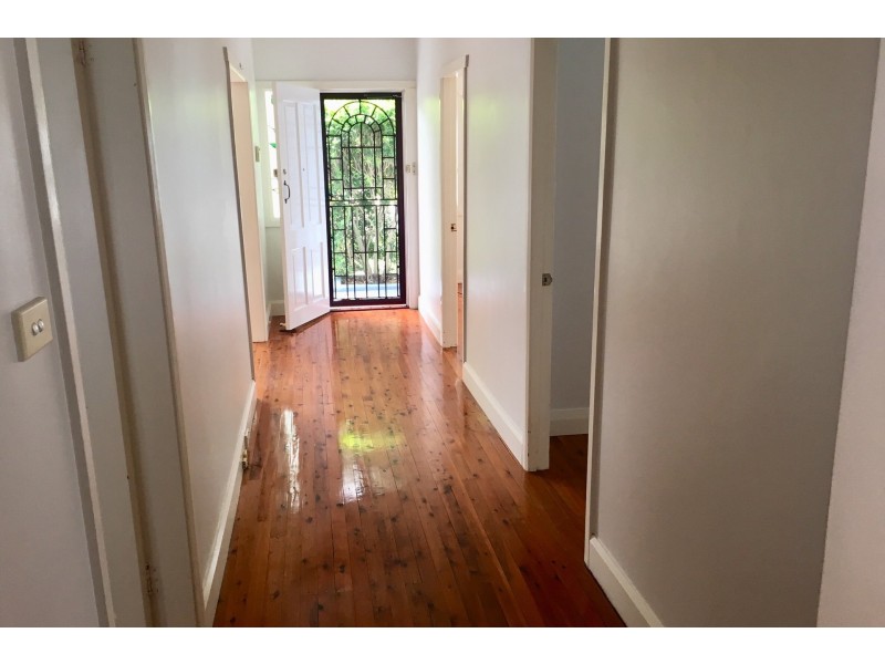 14 Chamberlain Road, Padstow NSW 2211