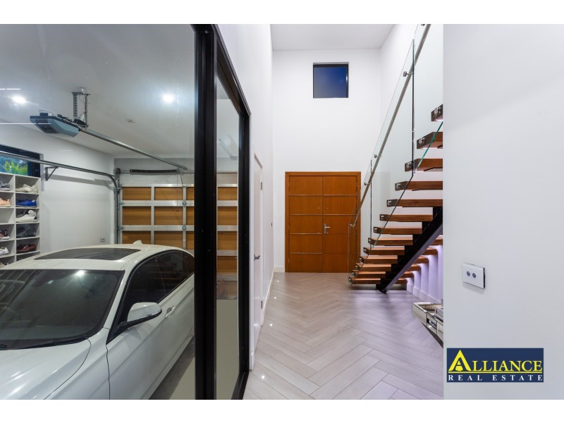 25a Toby Crescent, Panania NSW 2213