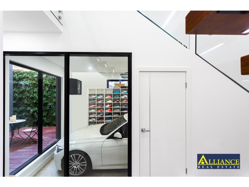 25a Toby Crescent, Panania NSW 2213