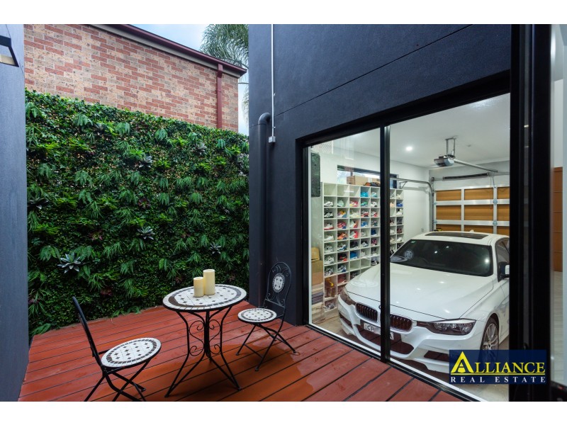 25a Toby Crescent, Panania NSW 2213