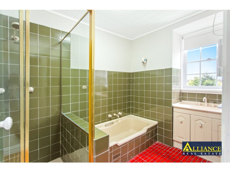 36 Henry Kendal Avenue, Padstow Heights NSW 2211