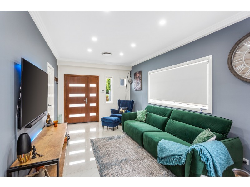 23 Donald Street, Picnic Point NSW 2213