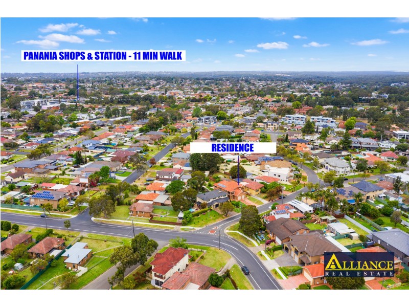 4A Sandra Avenue, Panania NSW 2213