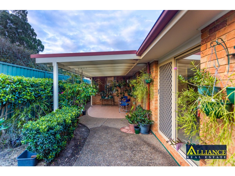 4/4 Bell Street, Panania NSW 2213
