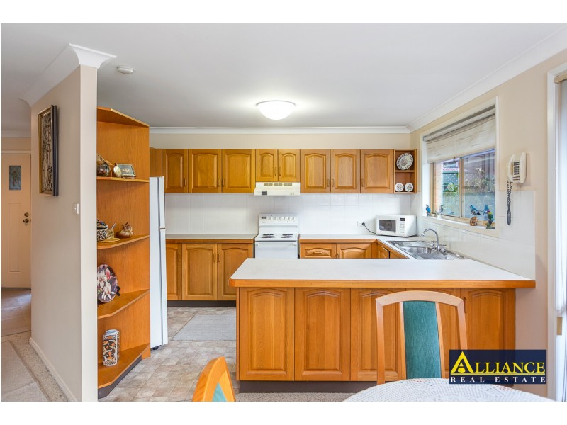 4/4 Bell Street, Panania NSW 2213