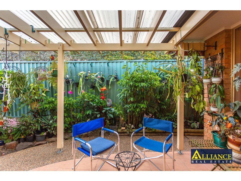 4/4 Bell Street, Panania NSW 2213